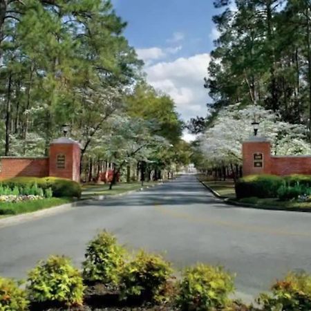 Comfortable Cottage On The Blue Mile - Close To Gsu! Statesboro Exterior foto